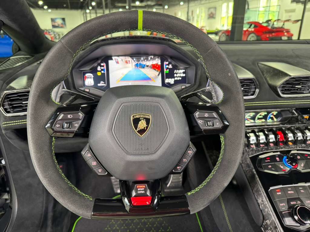 2019 Lamborghini Huracan Performante Spyder Grigio Lynx paint, Sensonum audio, forged carbon galore AND MORE!!! Fort Lauderdale FL