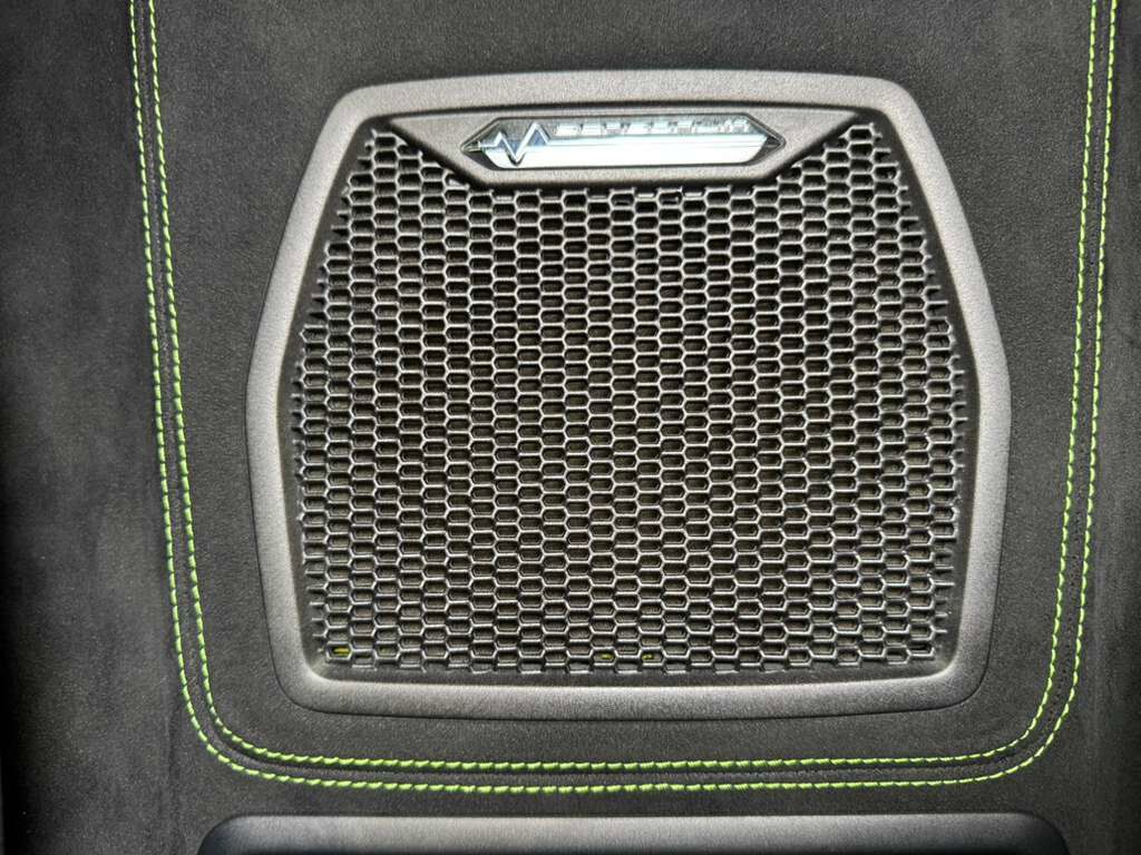 2019 Lamborghini Huracan Performante Spyder Grigio Lynx paint, Sensonum audio, forged carbon galore AND MORE!!! Fort Lauderdale FL