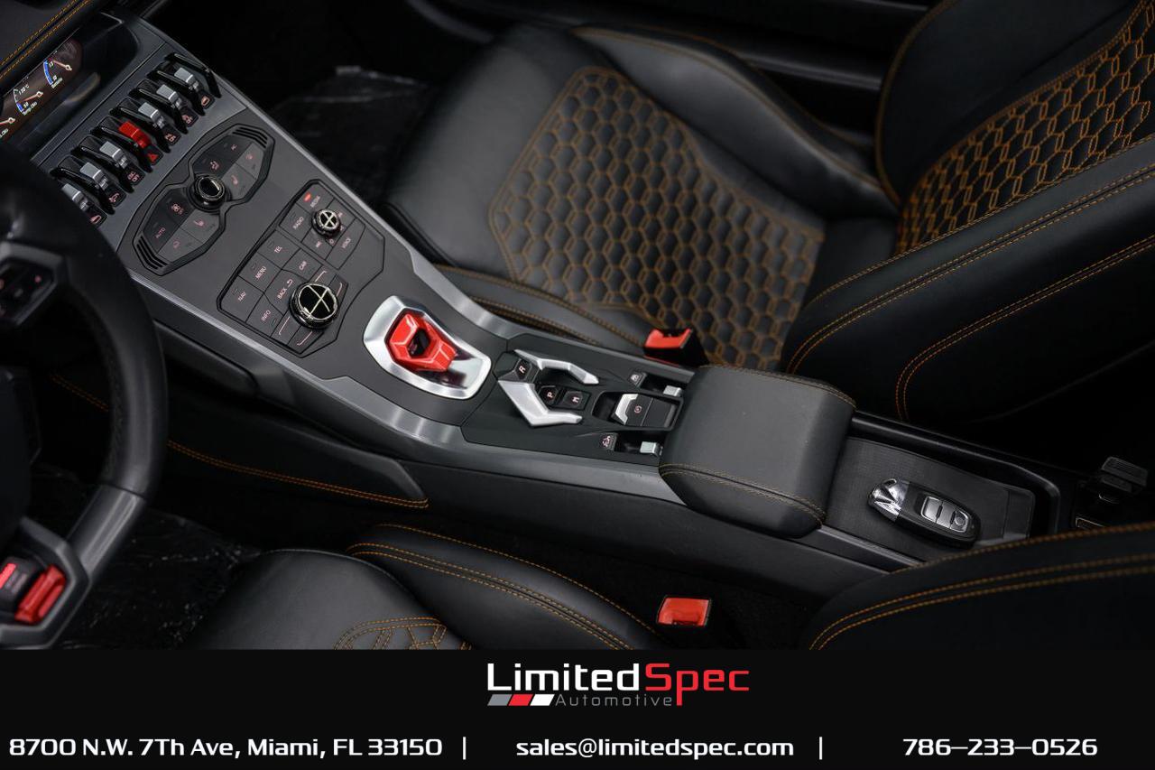 2019 Lamborghini Huracan RWD Convertible 2D Miami FL