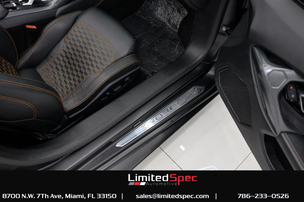 2019 Lamborghini Huracan RWD Convertible 2D Miami FL