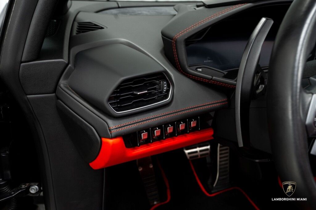 2019 Lamborghini Huracan RWD Spyder North Miami Beach FL