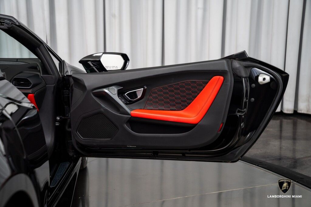 2019 Lamborghini Huracan RWD Spyder North Miami Beach FL