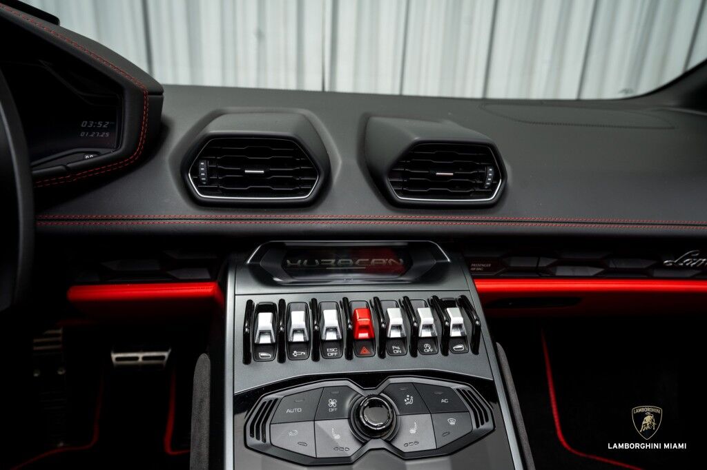 2019 Lamborghini Huracan RWD Spyder North Miami Beach FL