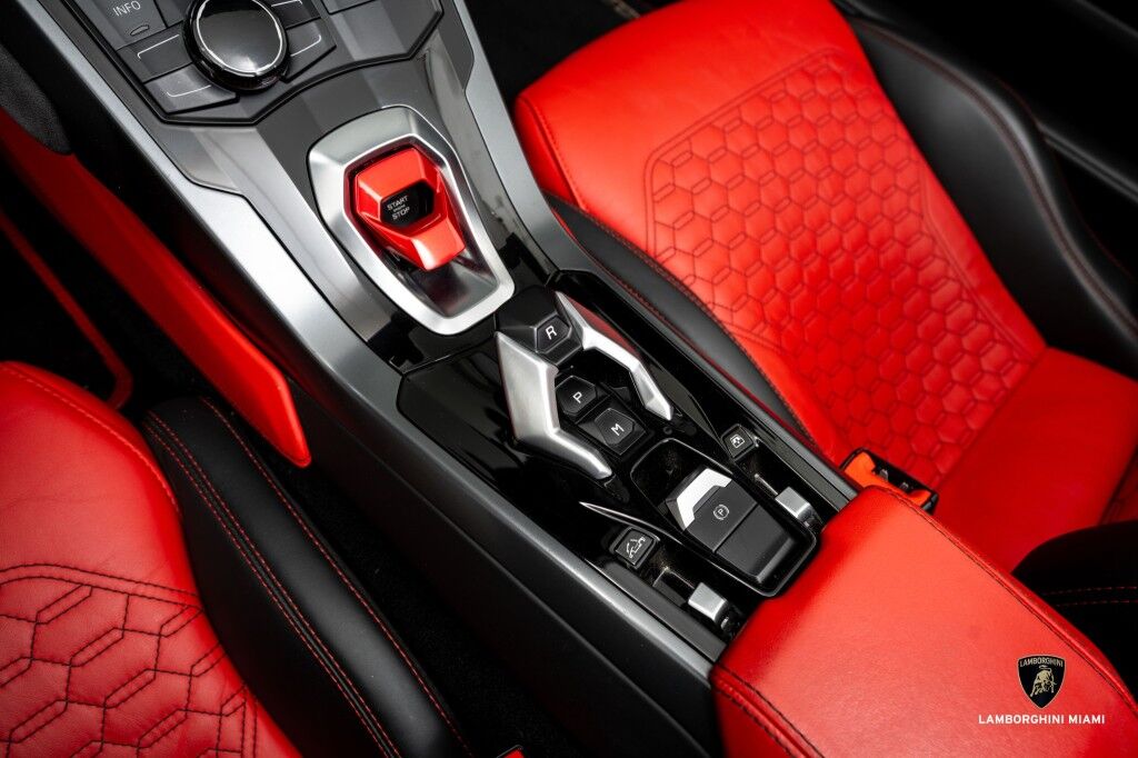 2019 Lamborghini Huracan RWD Spyder North Miami Beach FL