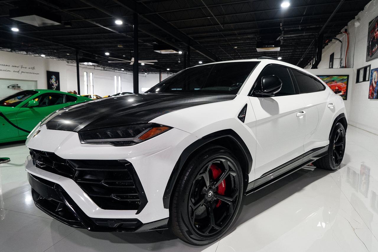 2019 Lamborghini Urus