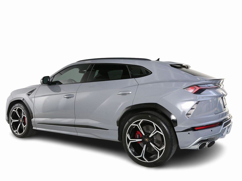 2019 Lamborghini Urus photo 5