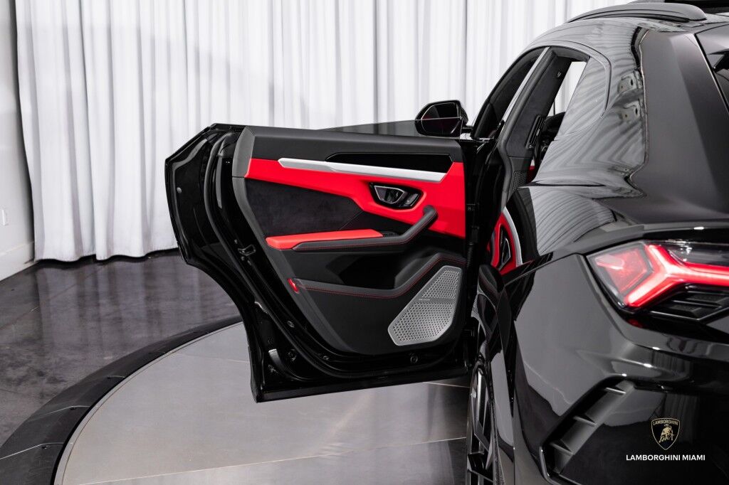 2019 Lamborghini Urus North Miami Beach FL