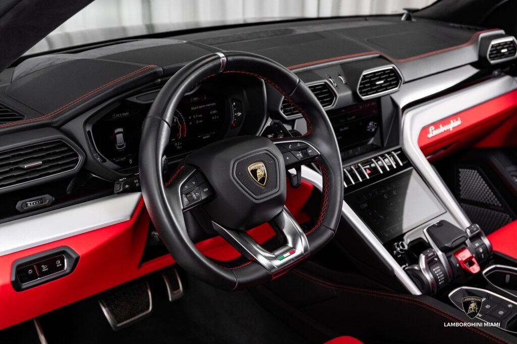 2019 Lamborghini Urus North Miami Beach FL