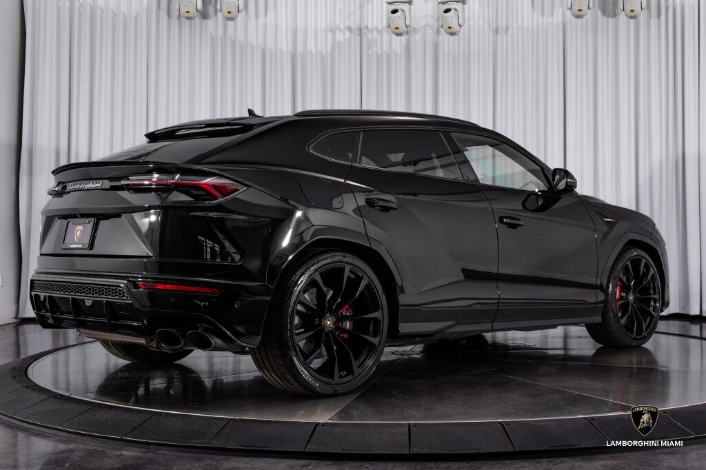 2019 Lamborghini Urus North Miami Beach FL