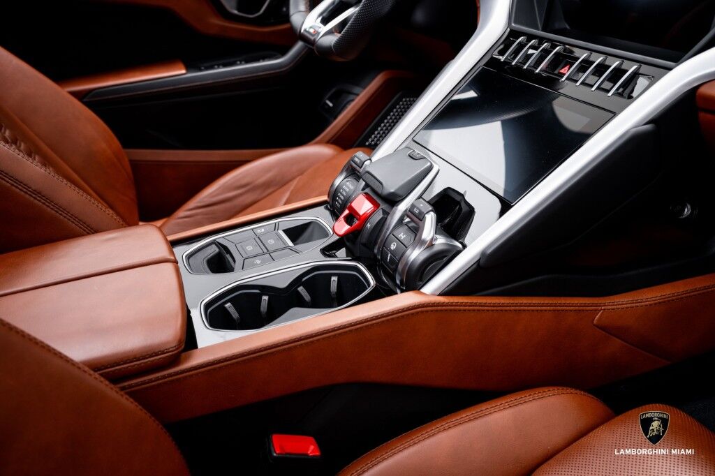 2019 Lamborghini Urus North Miami Beach FL