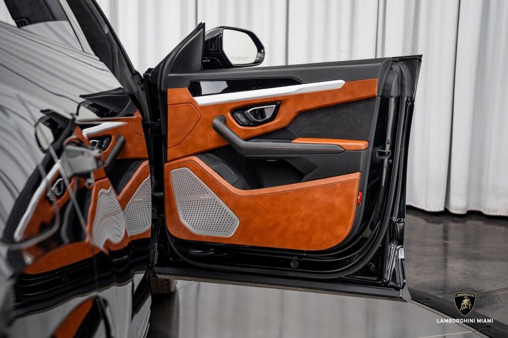 2019 Lamborghini Urus North Miami Beach FL