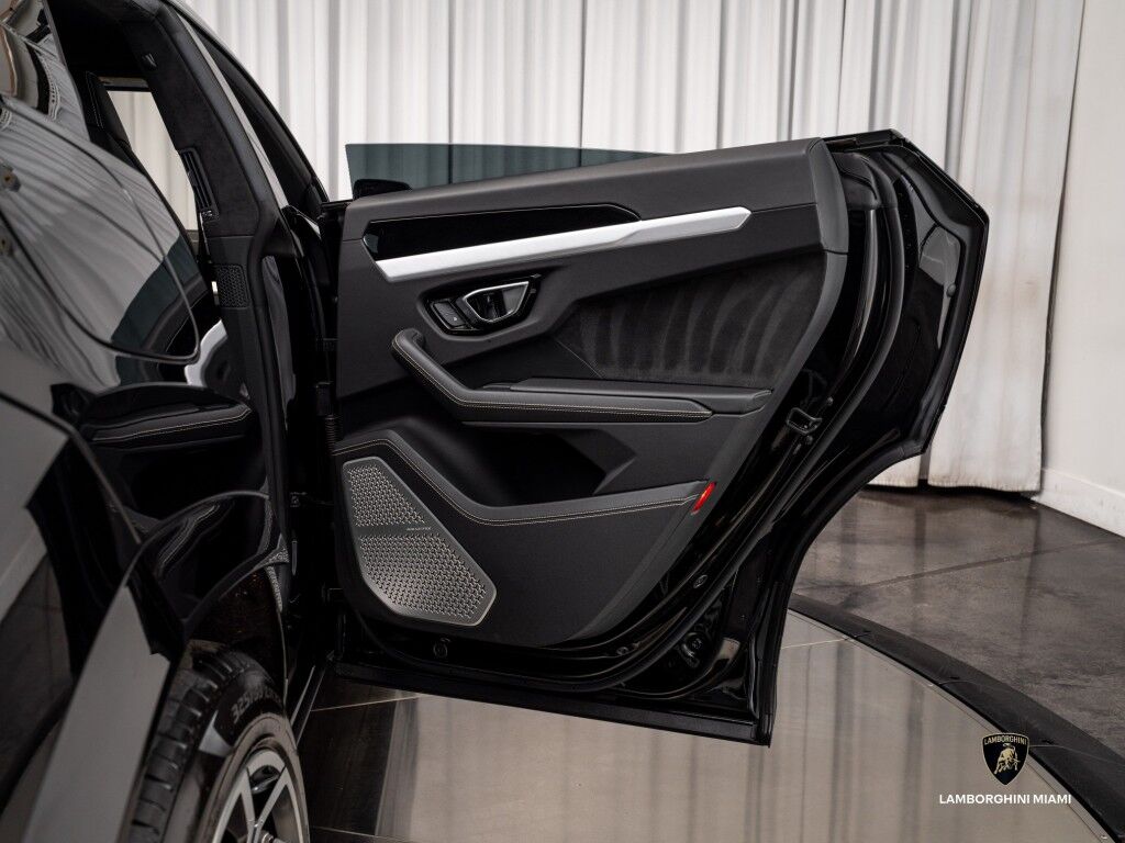 2019 Lamborghini Urus North Miami Beach FL