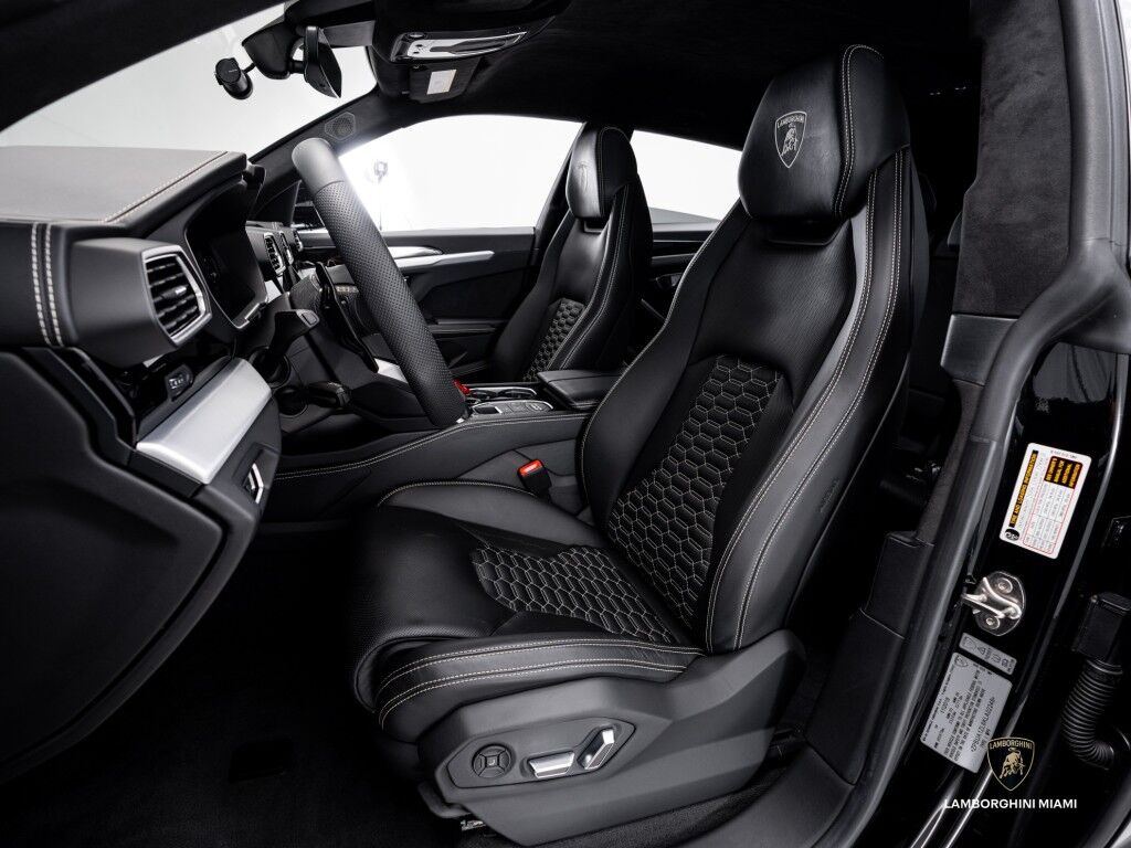 2019 Lamborghini Urus North Miami Beach FL