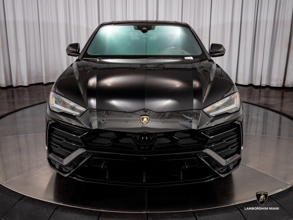 2019 Lamborghini Urus