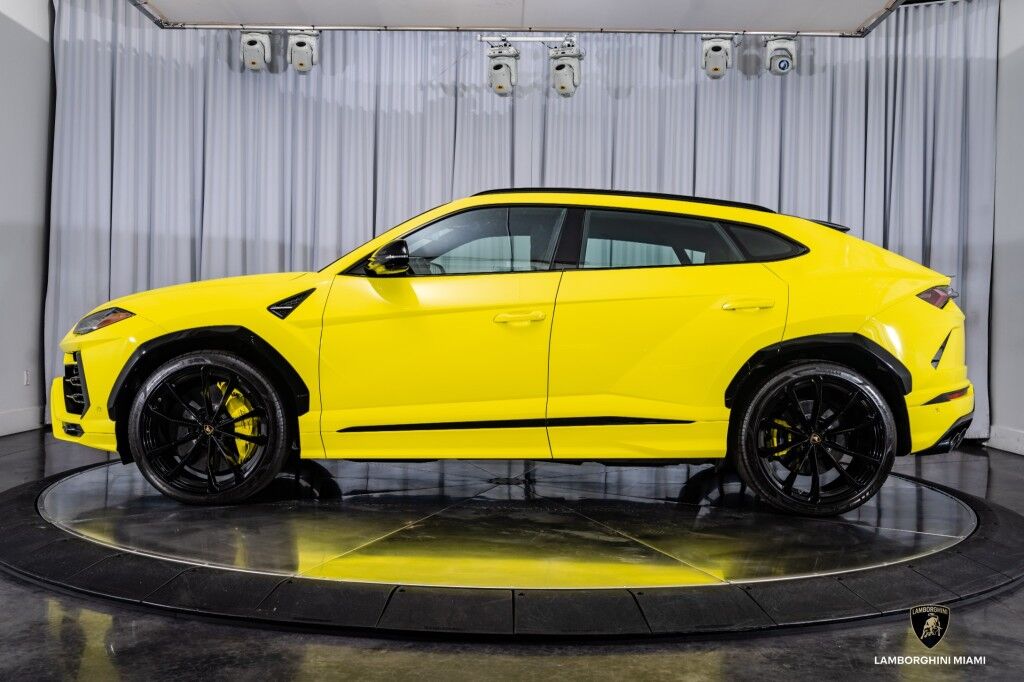 2019 Lamborghini Urus North Miami Beach FL