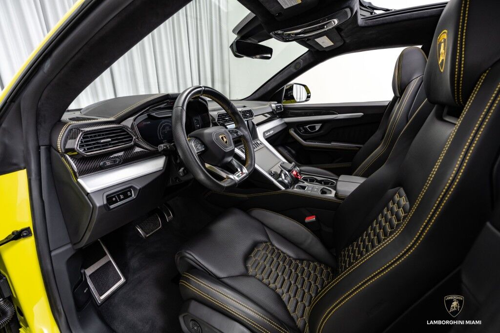 2019 Lamborghini Urus North Miami Beach FL