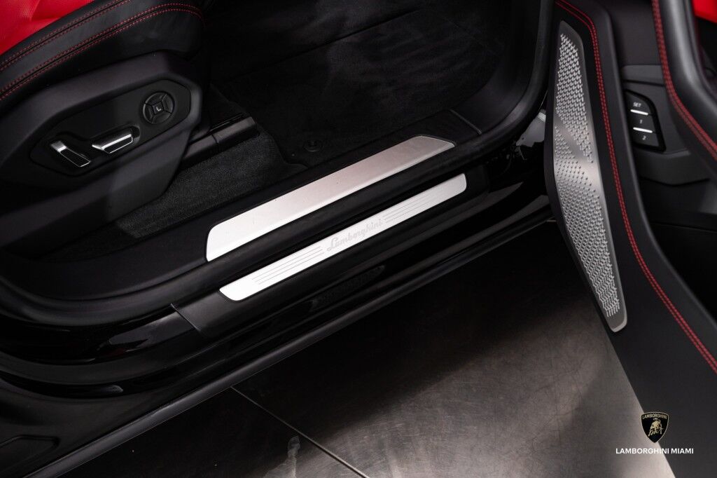 2019 Lamborghini Urus North Miami Beach FL