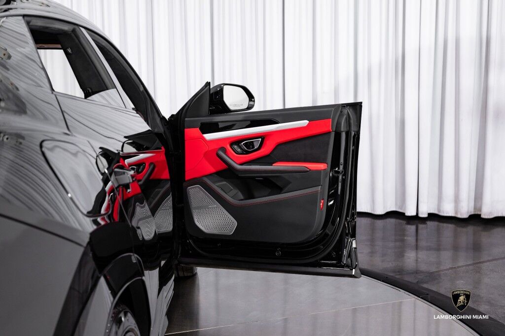 2019 Lamborghini Urus North Miami Beach FL