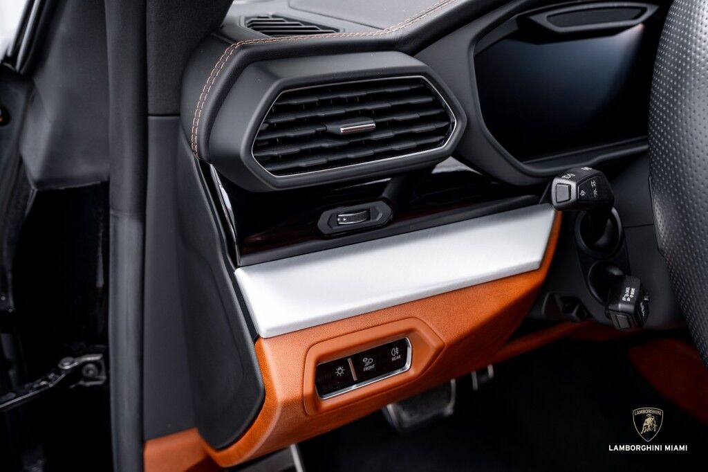 2019 Lamborghini Urus North Miami Beach FL