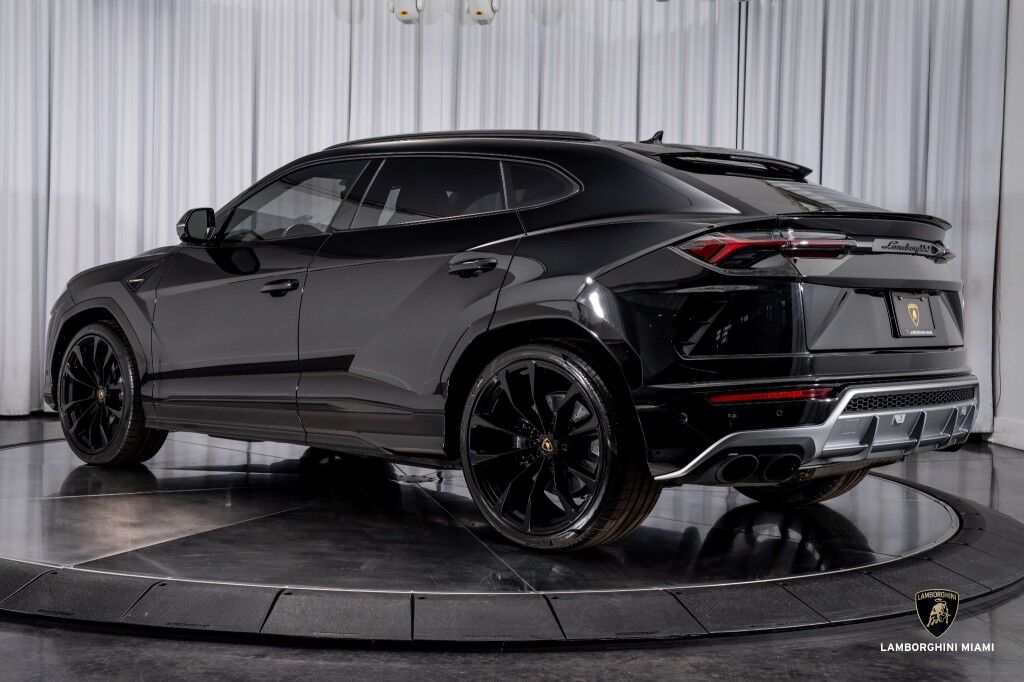 2019 Lamborghini Urus North Miami Beach FL