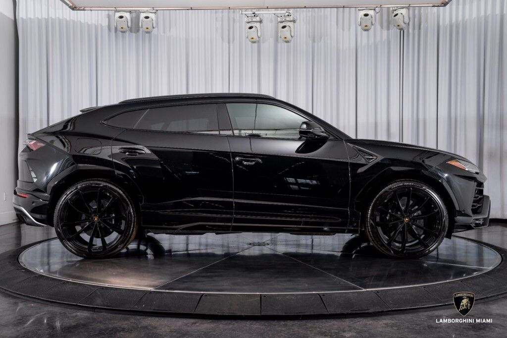 2019 Lamborghini Urus North Miami Beach FL