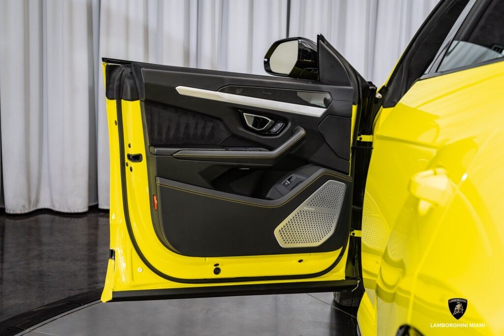 2019 Lamborghini Urus North Miami Beach FL