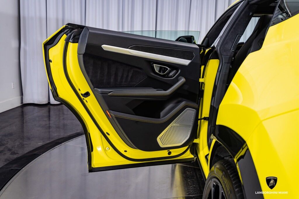 2019 Lamborghini Urus North Miami Beach FL