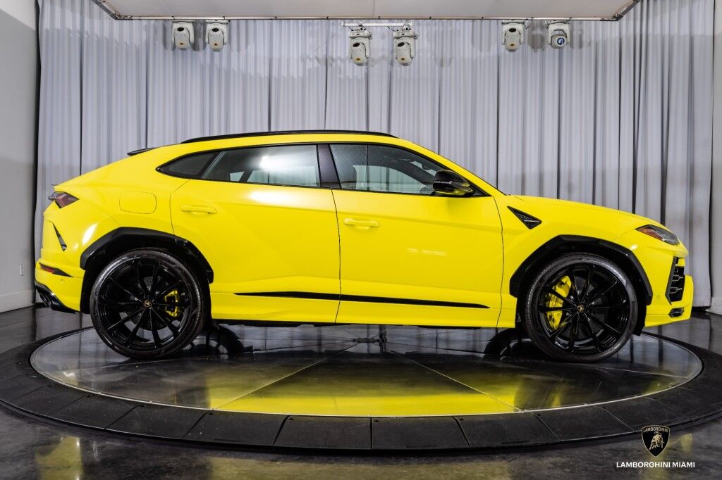 2019 Lamborghini Urus North Miami Beach FL