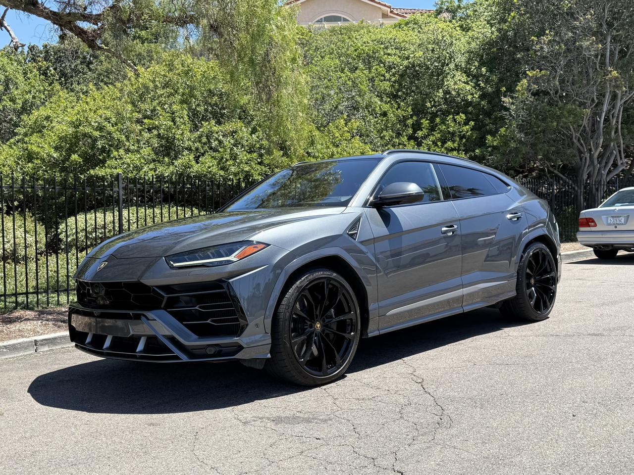 2019 Lamborghini Urus