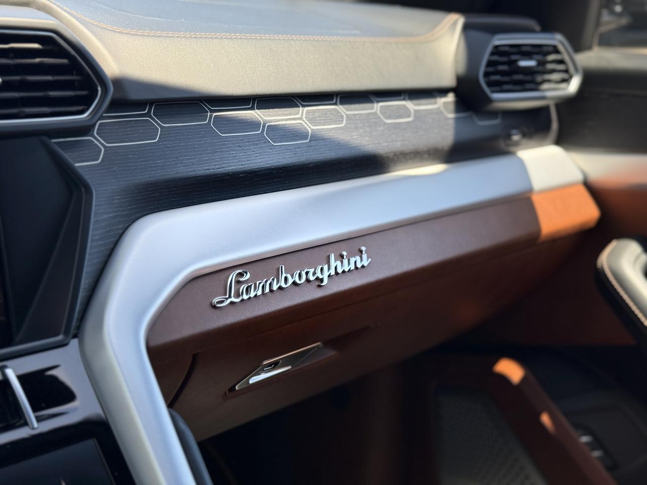 2019 Lamborghini Urus San Diego CA