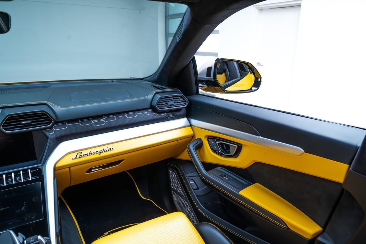 2019 Lamborghini Urus 1 Owner Vented Seats Bang &amp; Olufsen Audio Portland OR