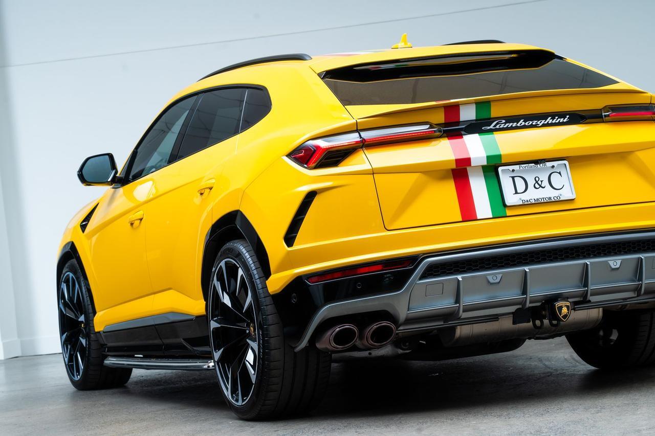 2019 Lamborghini Urus 1 Owner Vented Seats Bang &amp; Olufsen Audio Portland OR