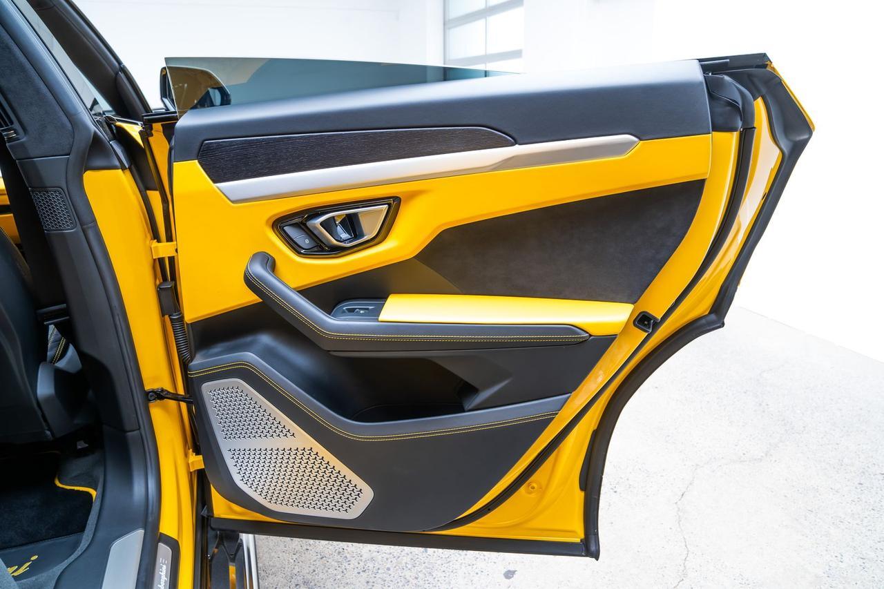 2019 Lamborghini Urus 1 Owner Vented Seats Bang &amp; Olufsen Audio Portland OR