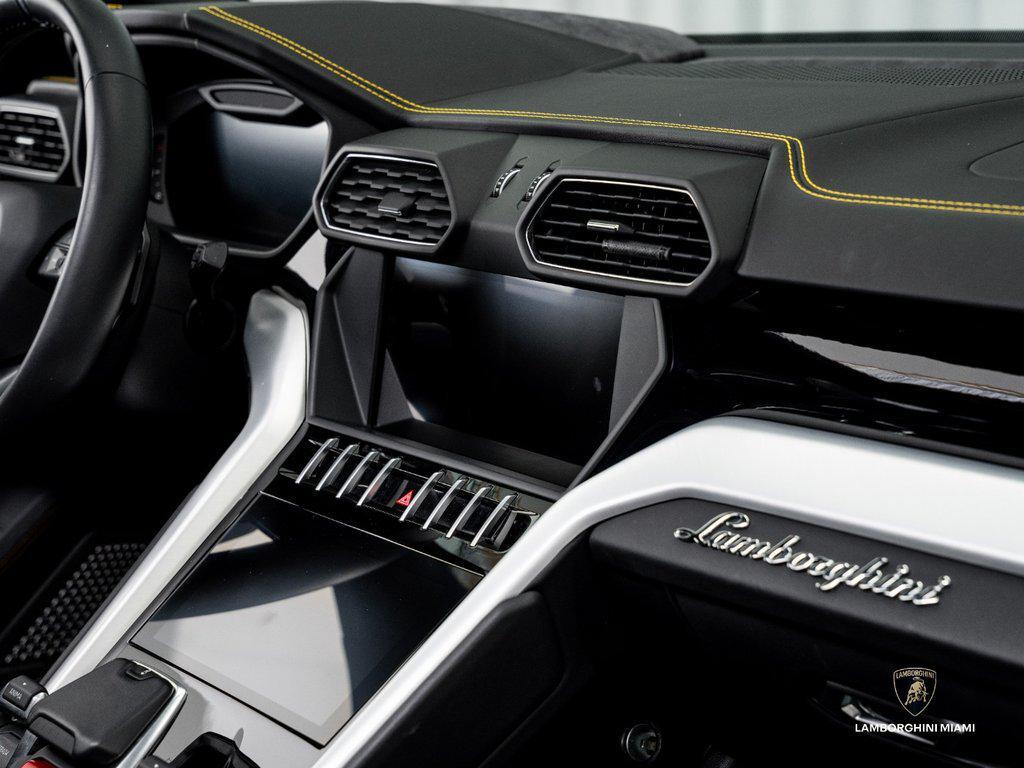 2019 Lamborghini Urus AWD North Miami Beach FL