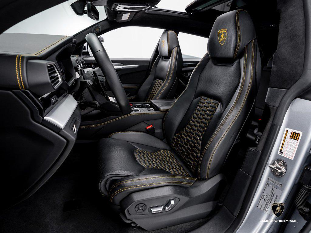 2019 Lamborghini Urus AWD North Miami Beach FL