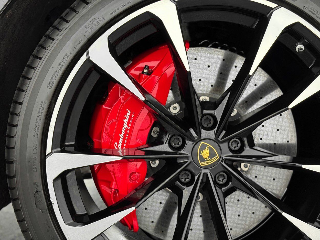 2019 Lamborghini Urus Base Bellevue WA