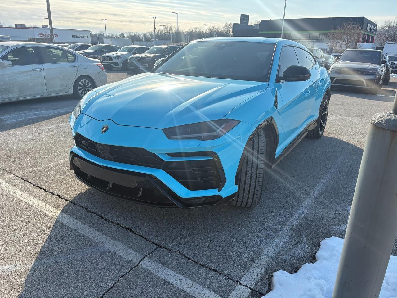 2019 Lamborghini Urus Base