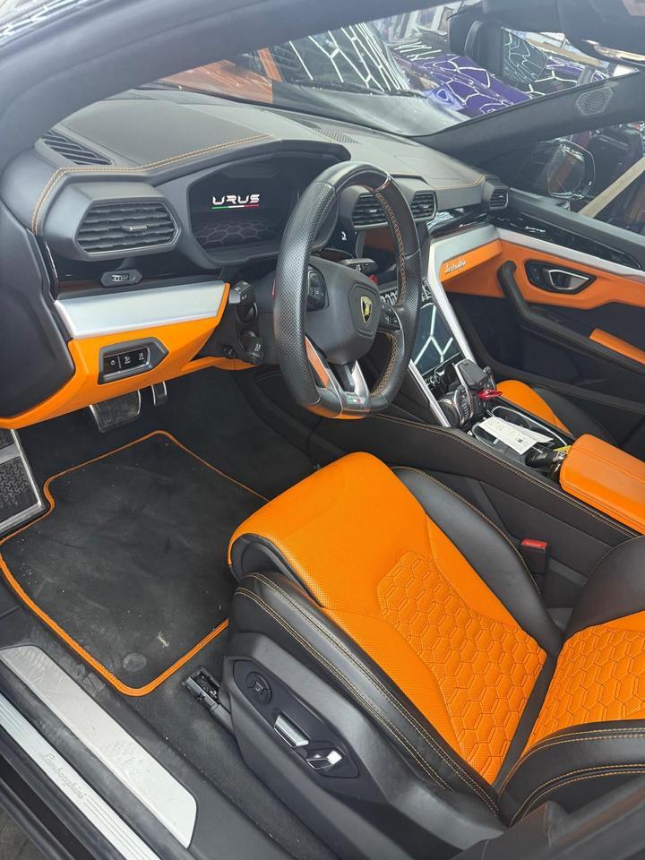 2019 Lamborghini Urus Base Miami FL