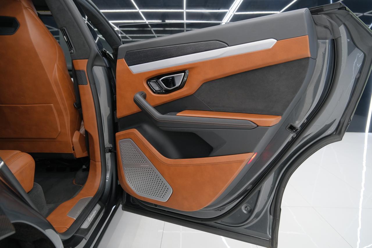 2019 Lamborghini Urus Base Miami FL