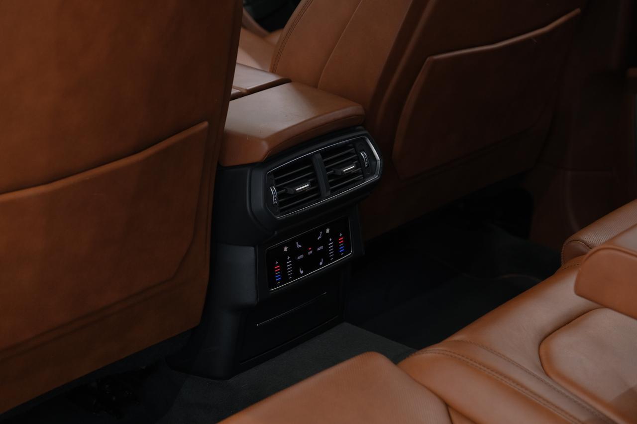 2019 Lamborghini Urus Base Miami FL