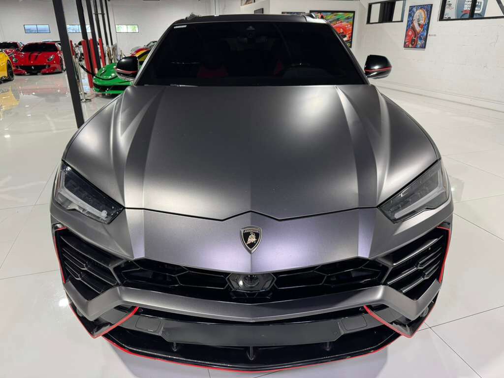 2019 Lamborghini Urus panoramic roof, Rosso Mars calipers/interior, Bang & Olufsen audio system AND MUCH MORE!! Fort Lauderdale FL