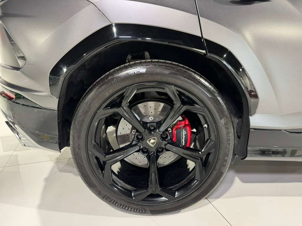 2019 Lamborghini Urus panoramic roof, Rosso Mars calipers/interior, Bang & Olufsen audio system AND MUCH MORE!! Fort Lauderdale FL