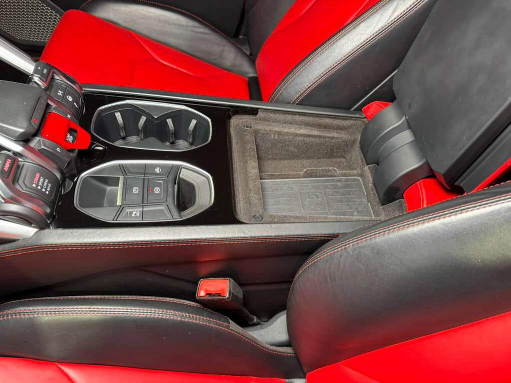 2019 Lamborghini Urus panoramic roof, Rosso Mars calipers/interior, Bang & Olufsen audio system AND MUCH MORE!! Fort Lauderdale FL