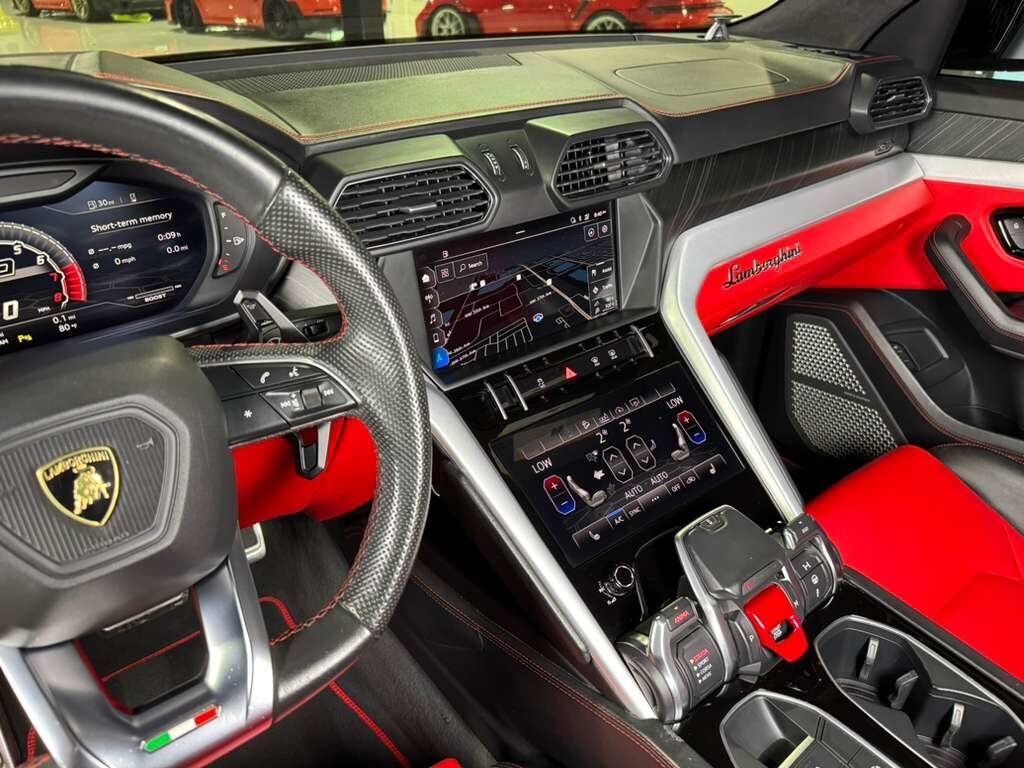 2019 Lamborghini Urus panoramic roof, Rosso Mars calipers/interior, Bang & Olufsen audio system AND MUCH MORE!! Fort Lauderdale FL