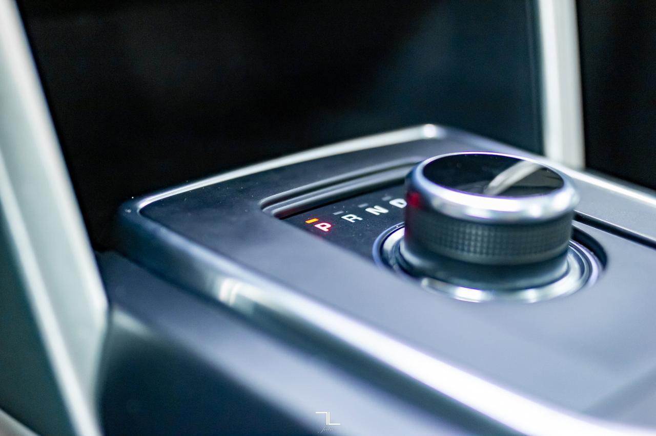 2019 Land Rover Discovery AWD HSE Sport Leather Roof Nav BCam Red Deer AB