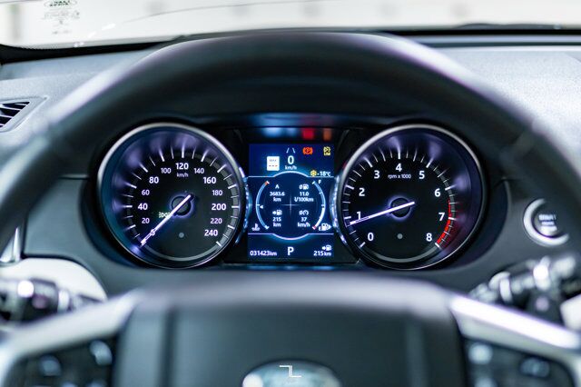 2019 Land Rover Discovery AWD HSE Sport Leather Roof Nav BCam Red Deer AB