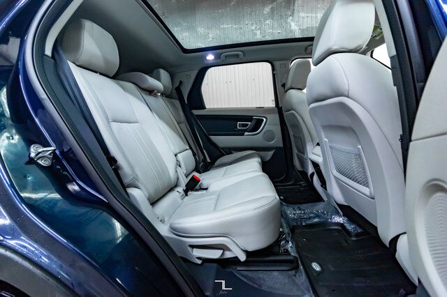 2019 Land Rover Discovery AWD HSE Sport Leather Roof Nav BCam Red Deer AB