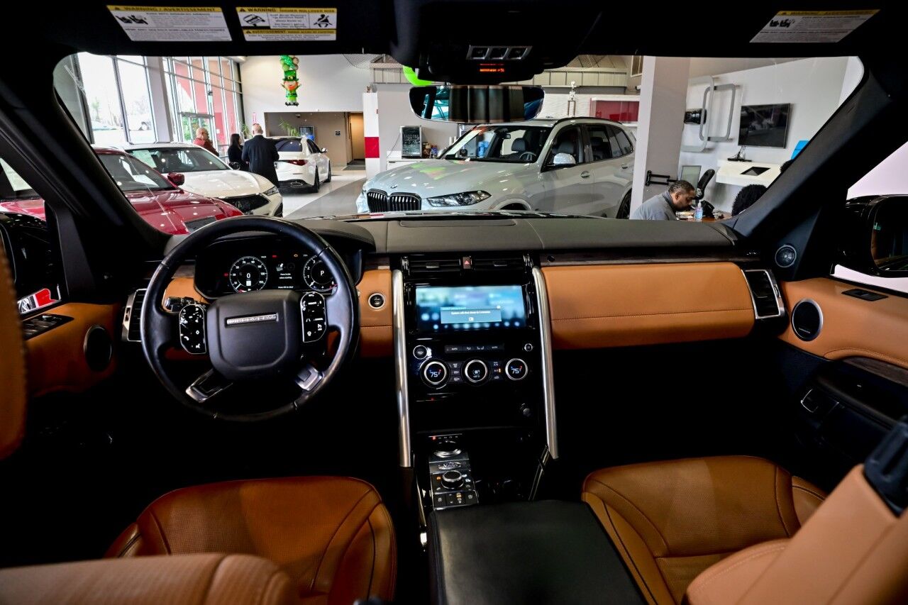 2019 Land Rover Discovery HSE Luxury, 20'' Wheels, CarPlay Springfield NJ