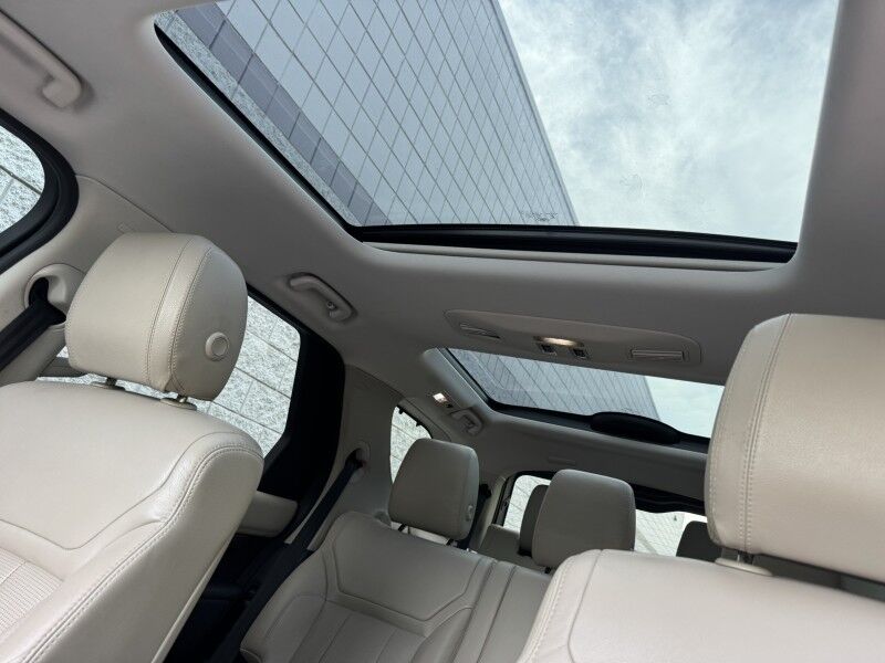 2019 Land Rover Discovery HSE Willow Grove PA