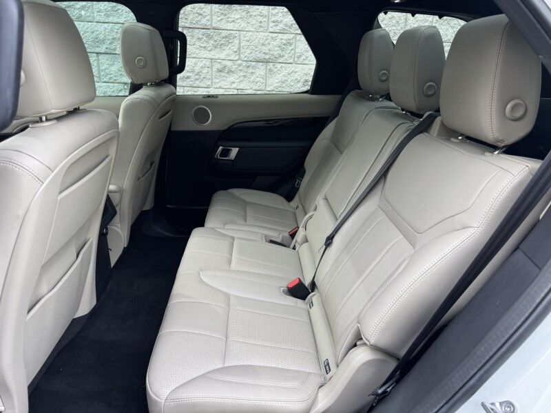 2019 Land Rover Discovery SE Willow Grove PA